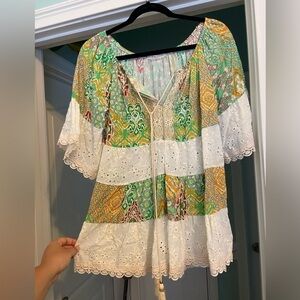 Prodotto Made In Italy Eyelet Floral Blouse